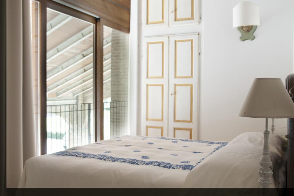 Palazzo Turro Bed & Breakfast Podenzano Habitación foto